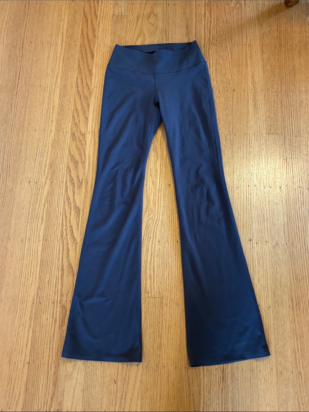 Uniqlo Grey Flare Yoga Pants